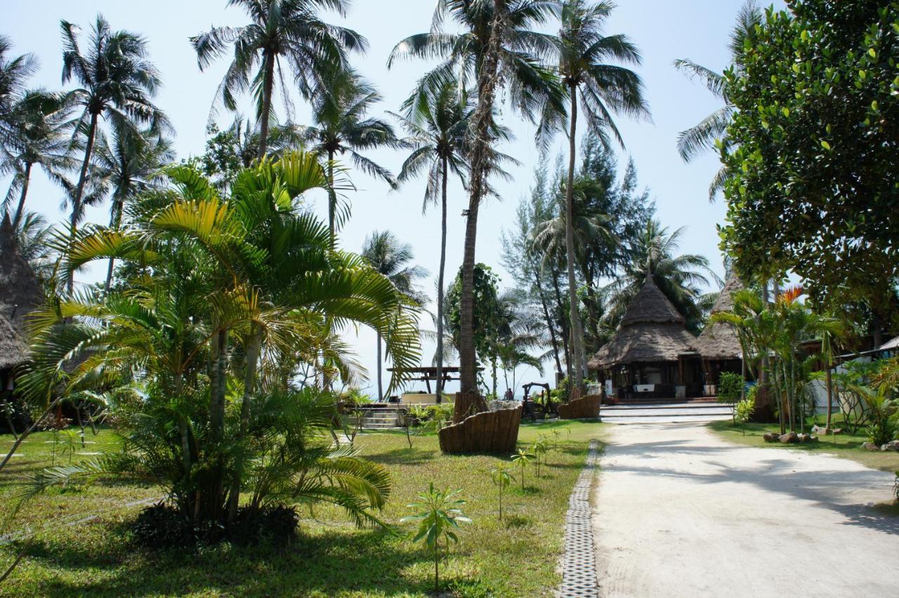 B52 Beach Resort Koh Phangan Eksteriør billede