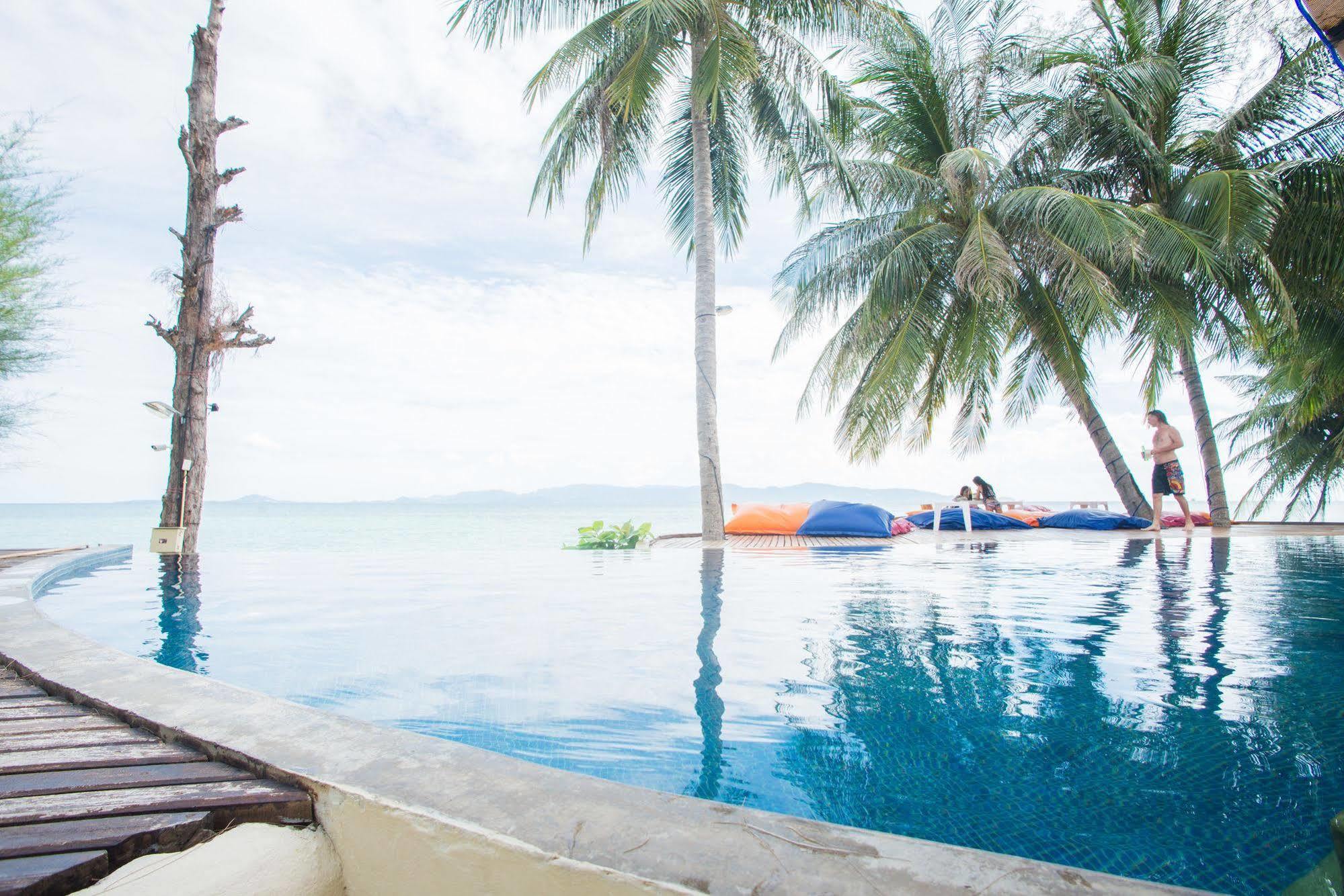 B52 Beach Resort Koh Phangan Eksteriør billede